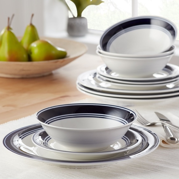 Essential Mealtime Dinnerware Place Set 6 + Bonus - Picture 2 of 5